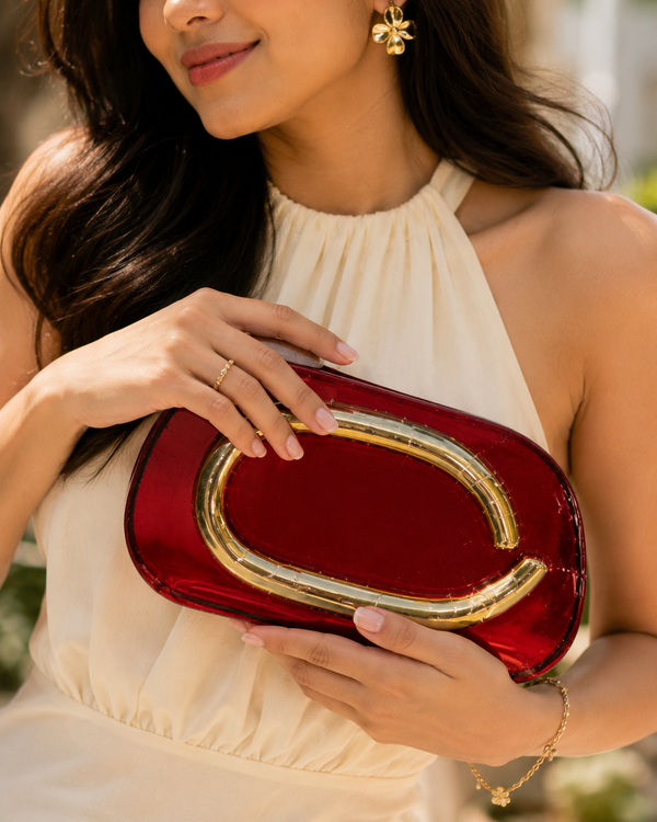 Red ❤️ Ruby Luxe Clutch HOT SELLING✨🔥💥