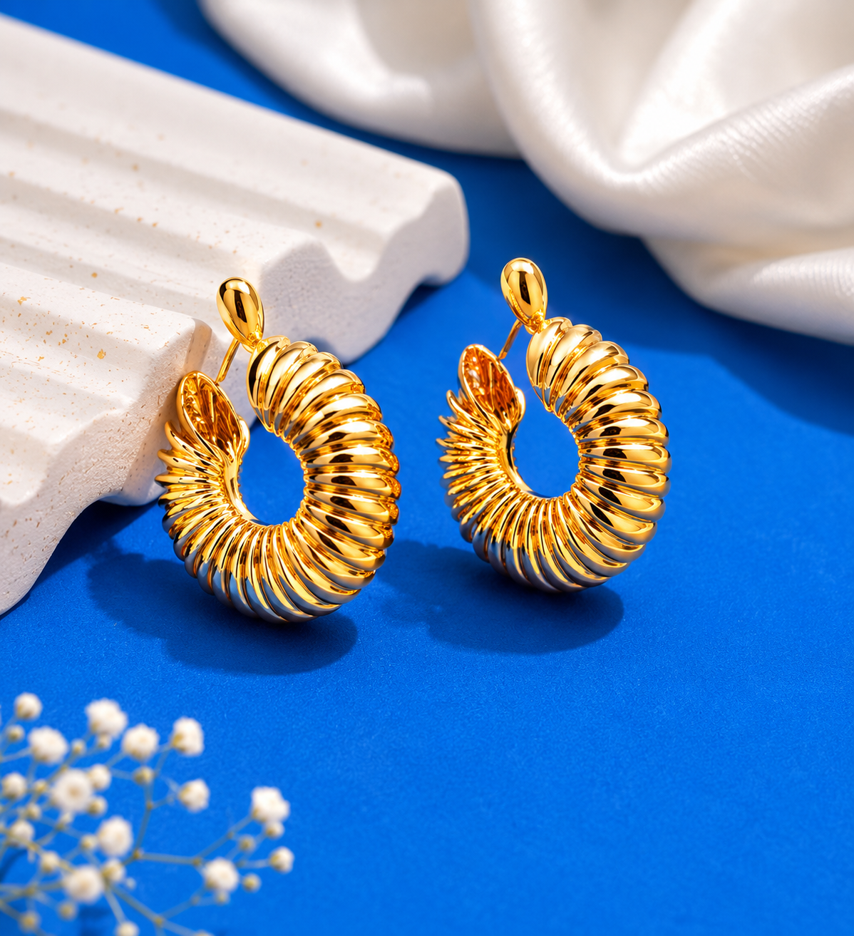 Gold 💛⚜️Chunky Hoops Earrings
