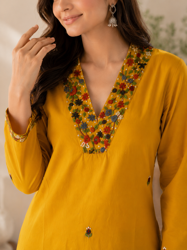 Vastrini🧡 Mustard Floral Embroidered Cotton Kurti
