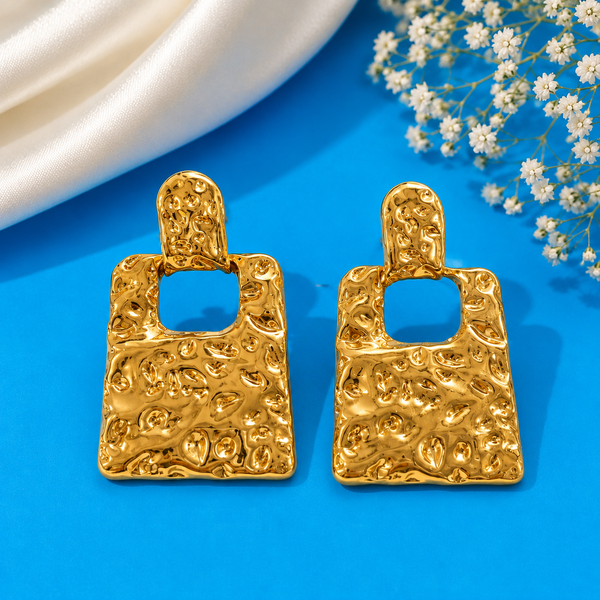 Golden 🟡🔨Hammered Square Earrings